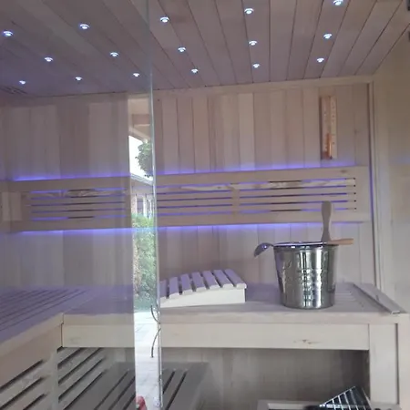 Nyaraló Ferienhaeuser Seeblick *