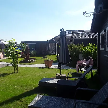 Ferienhaeuser Seeblick Nyaraló