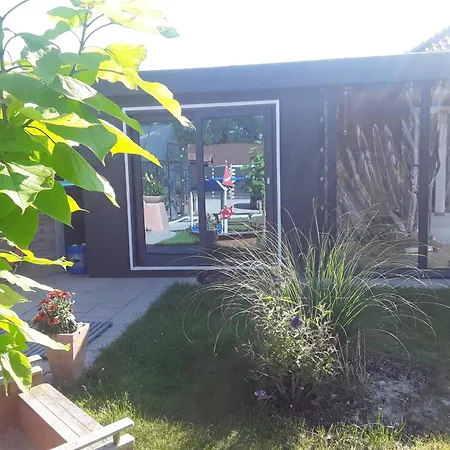 Ferienhaeuser Seeblick Nyaraló *