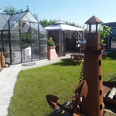 Ferienhaeuser Seeblick Nyaraló